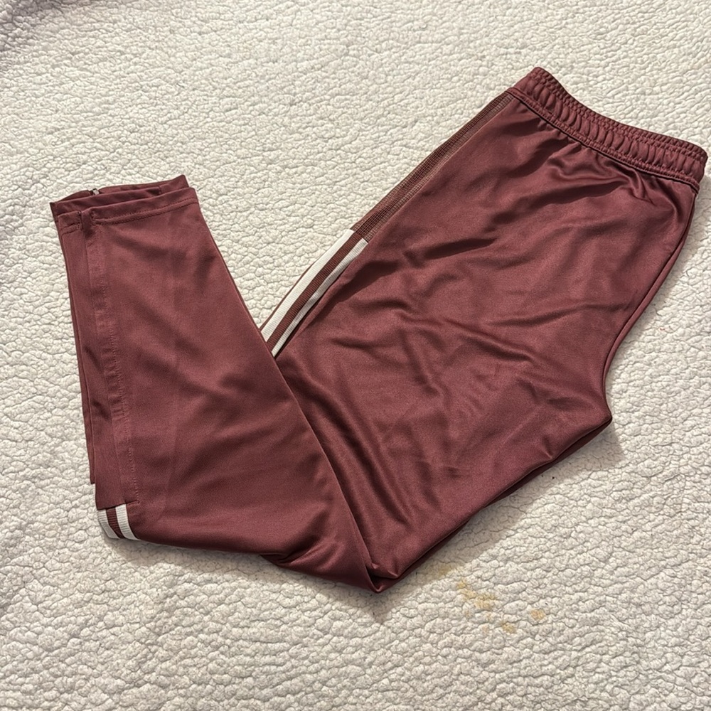 NWOT Women’s Adidas Pink & White Three Stripe Soccer Sweatpants